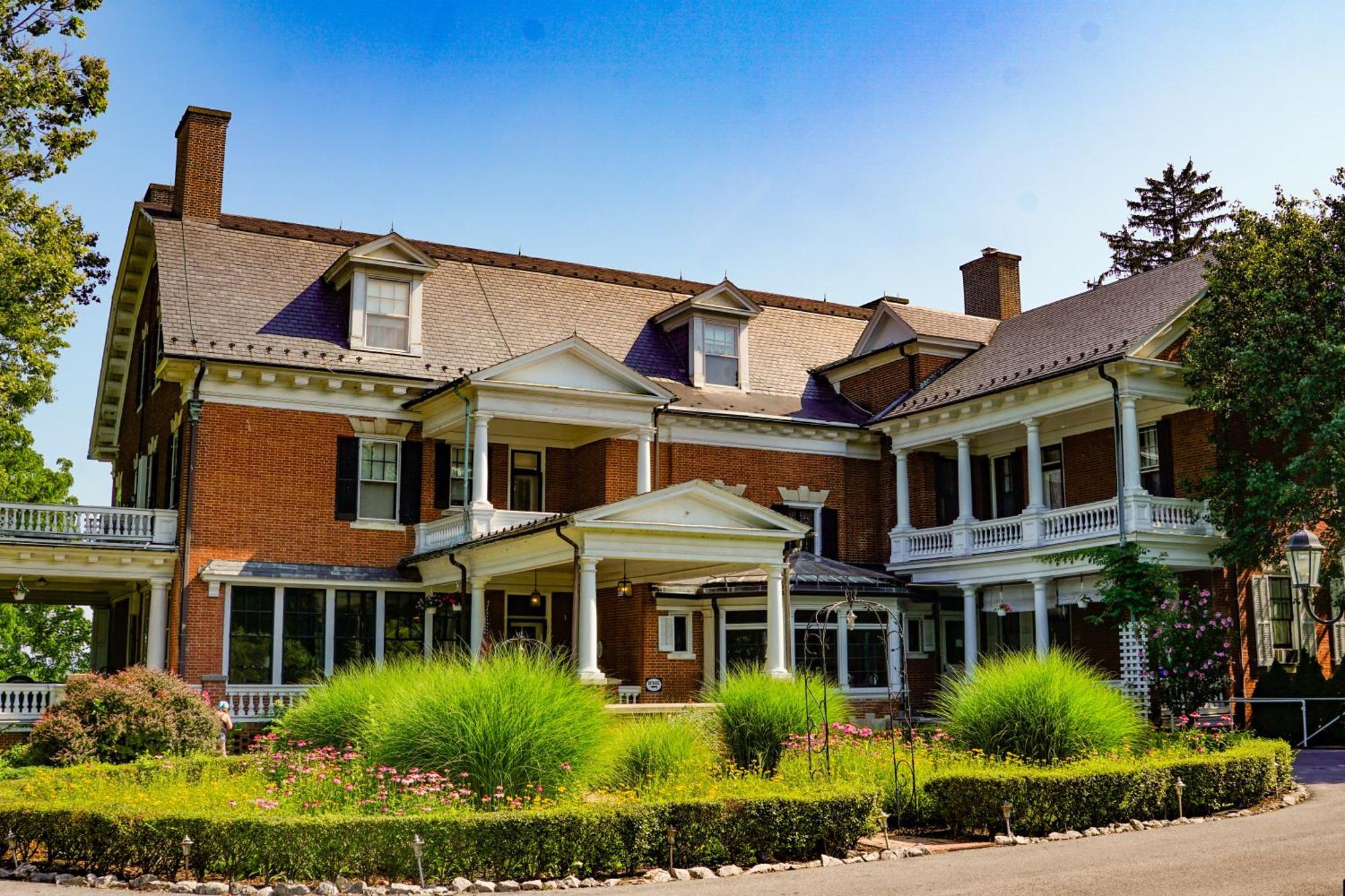 Mercersburg Inn Экстерьер фото