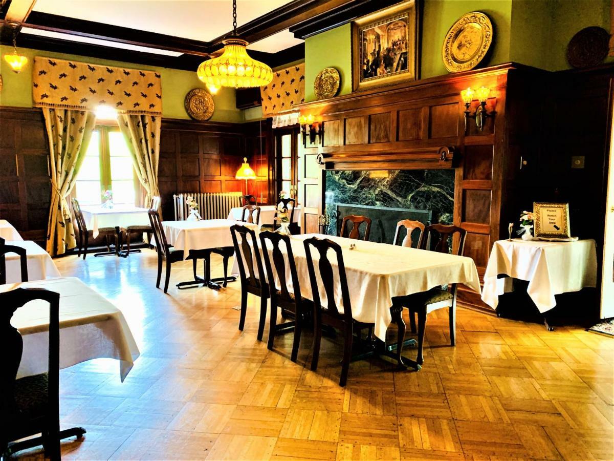 Mercersburg Inn Экстерьер фото