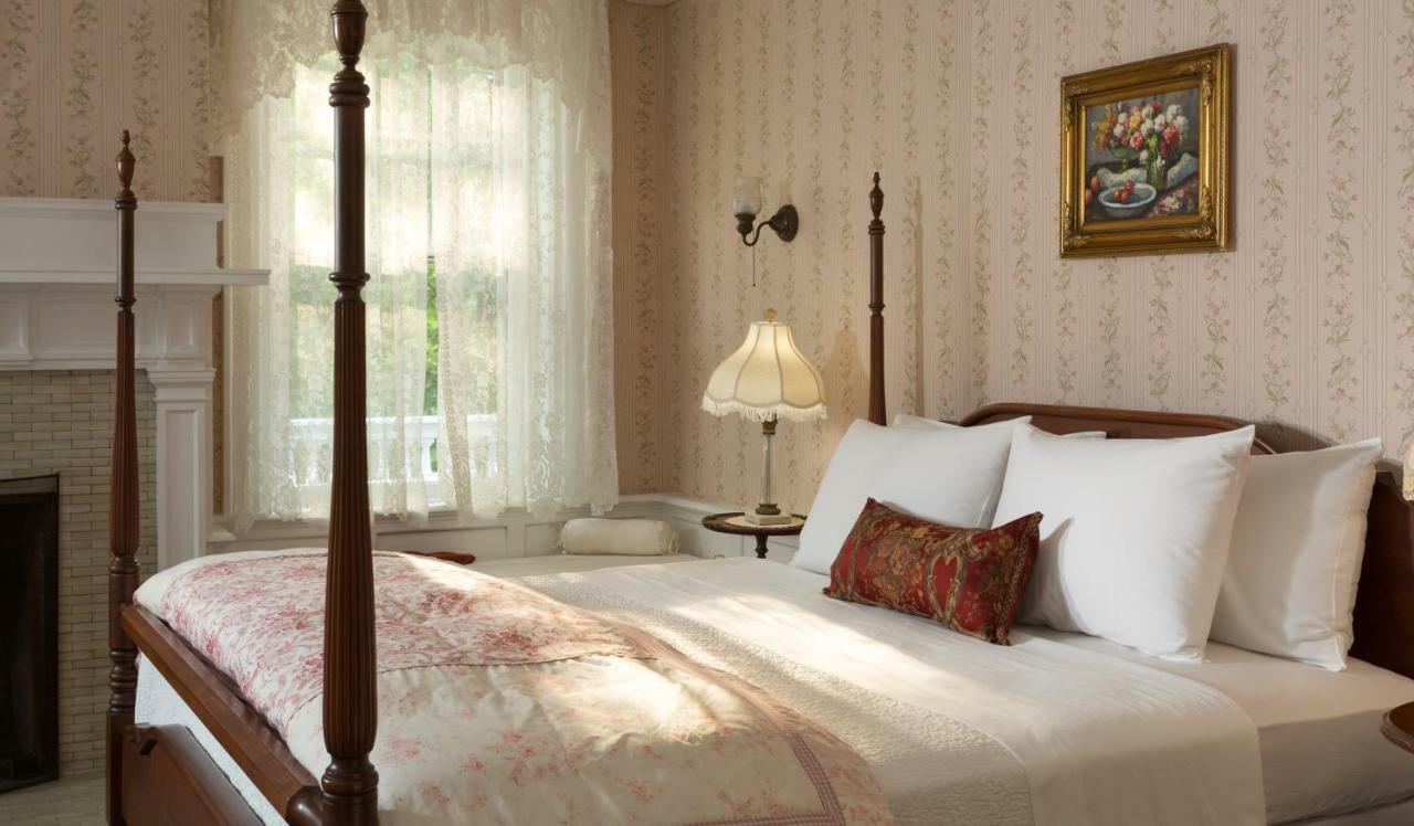 Mercersburg Inn Экстерьер фото