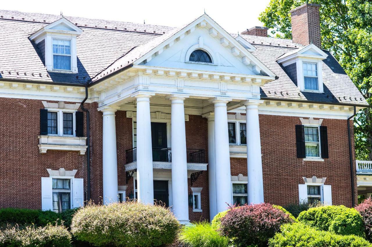 Mercersburg Inn Экстерьер фото